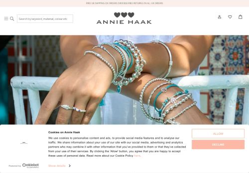 Annie Haak Designs: Heart Bracelet